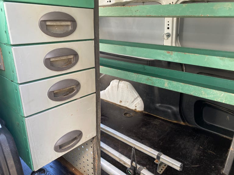 Peugeot Partner BlueHDi 100 L2V2 Plus Van