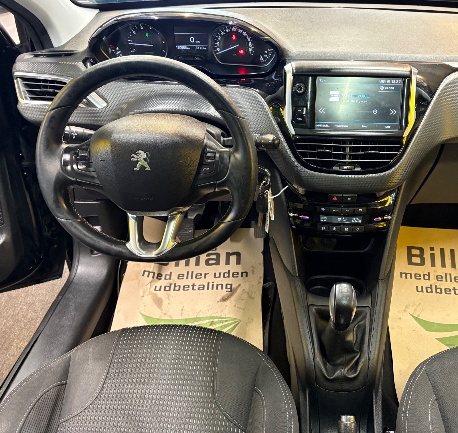 Billede af Peugeot 208 1,2 PureTech 82 Allure Sky