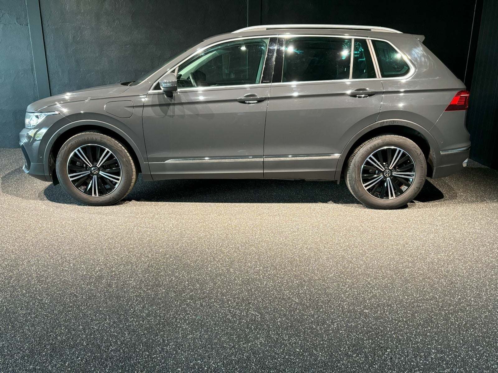 VW Tiguan 2021