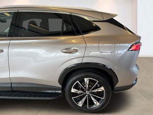 MG EHS PHEV Luxury