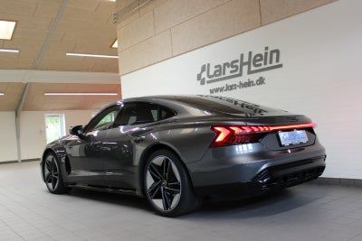 Audi e-tron GT quattro