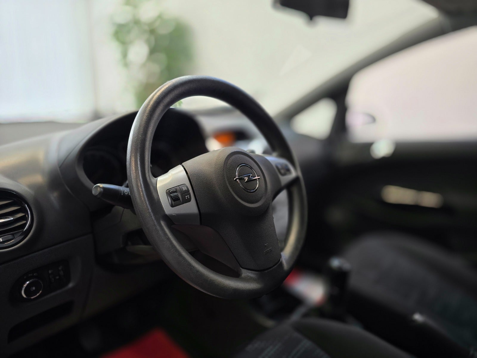 Billede af Opel Corsa 1,2 16V Cool