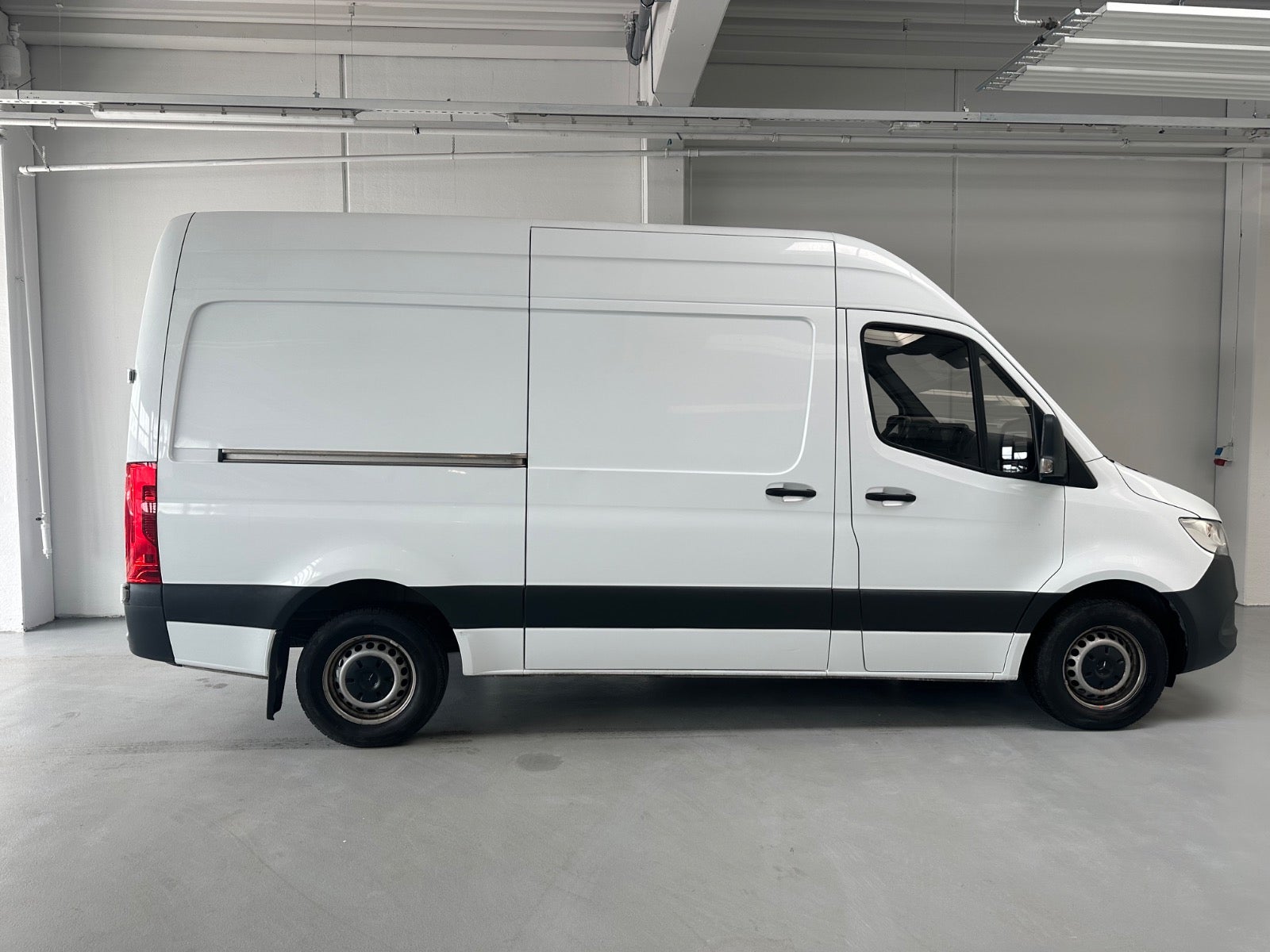 Billede af Mercedes Sprinter 317 2,0 CDi A2 Kassevogn aut. RWD