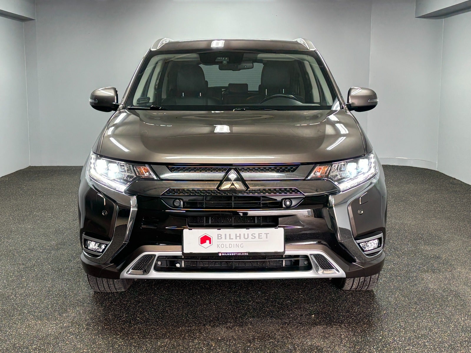 Billede af Mitsubishi Outlander 2,4 PHEV Intense CVT 4WD