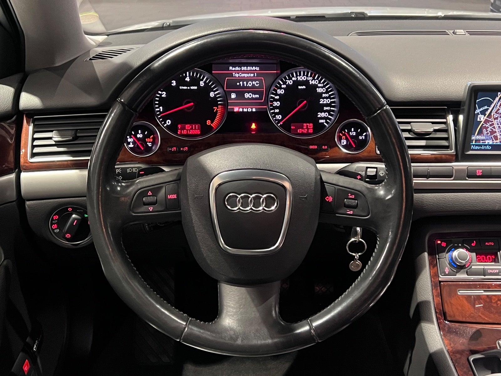 Billede af Audi A8 4,2 V8 quattro Tiptr.