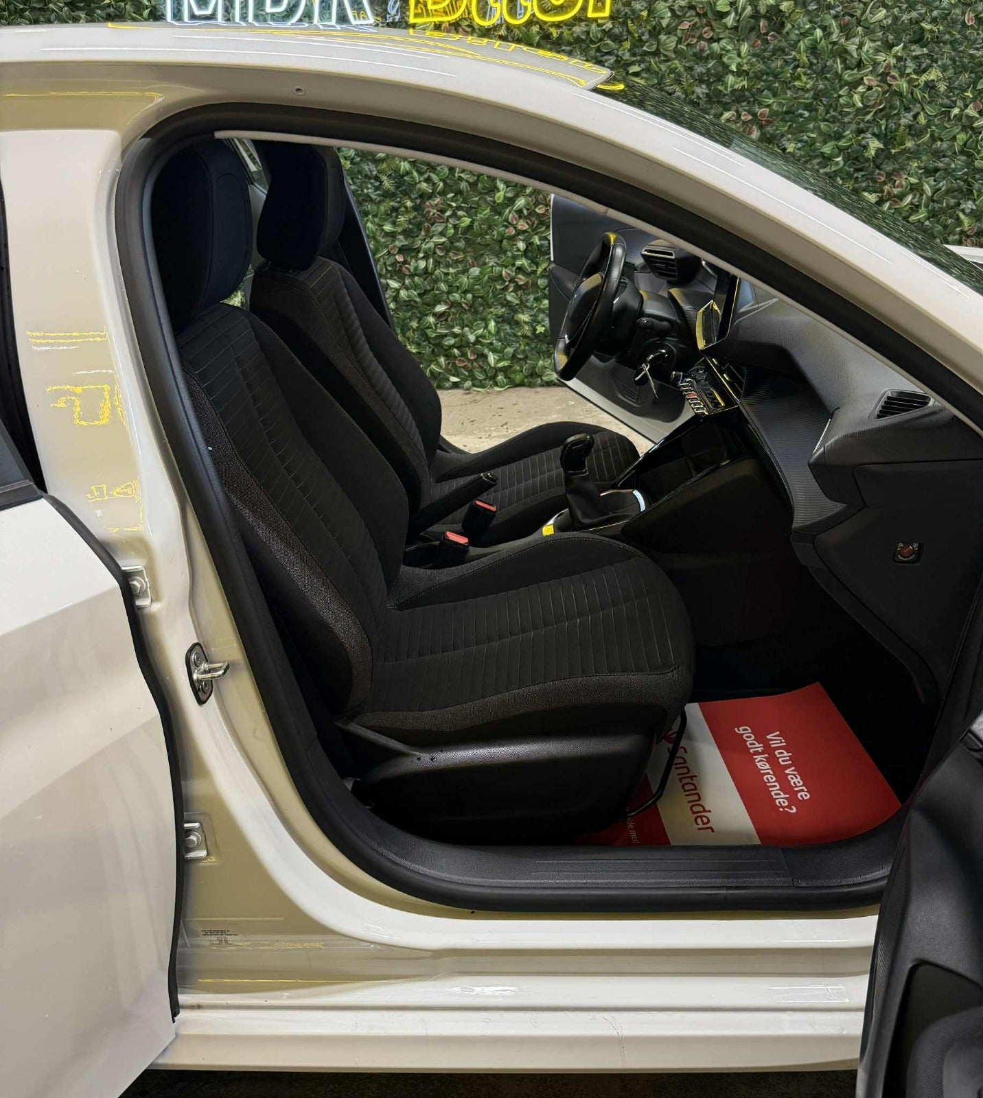 Billede af Peugeot 208 1,2 PureTech 75 Active
