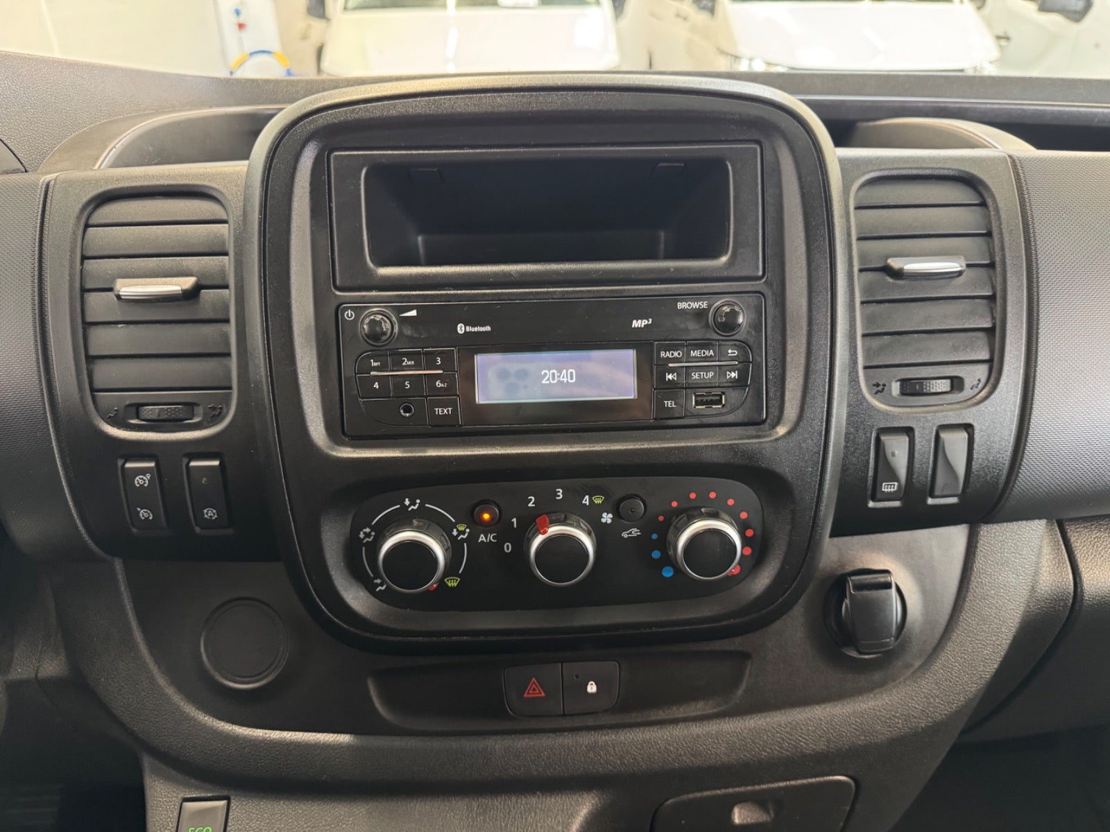 Billede af Renault Trafic T29 2,0 dCi 120 L2H1