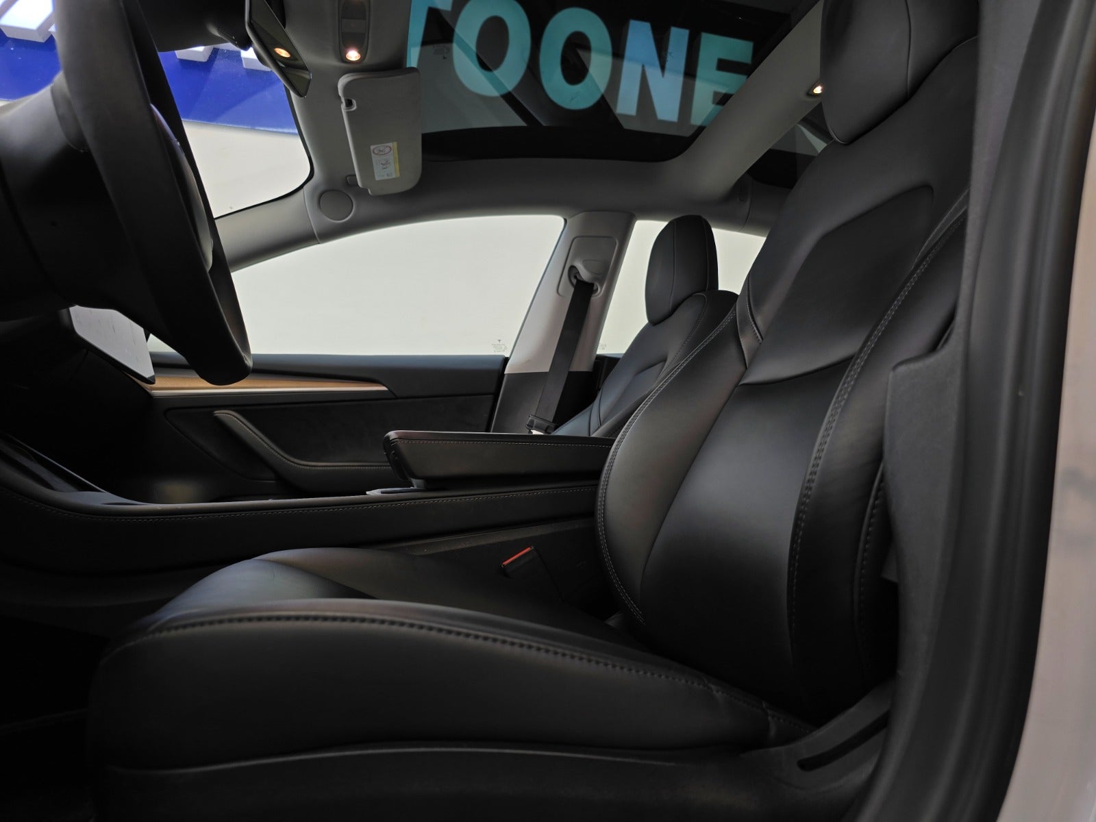 Billede af Tesla Model 3 RWD