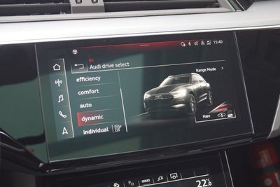 Audi e-tron Advanced quattro