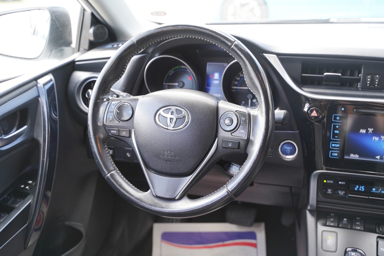 Billede af Toyota Auris 1,8 Hybrid H2 Comfort Touring Sports CVT