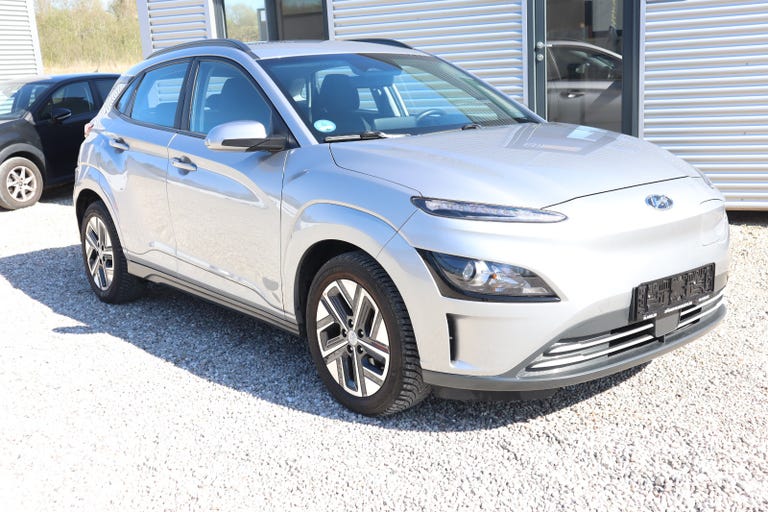 Hyundai Kona EV Trend