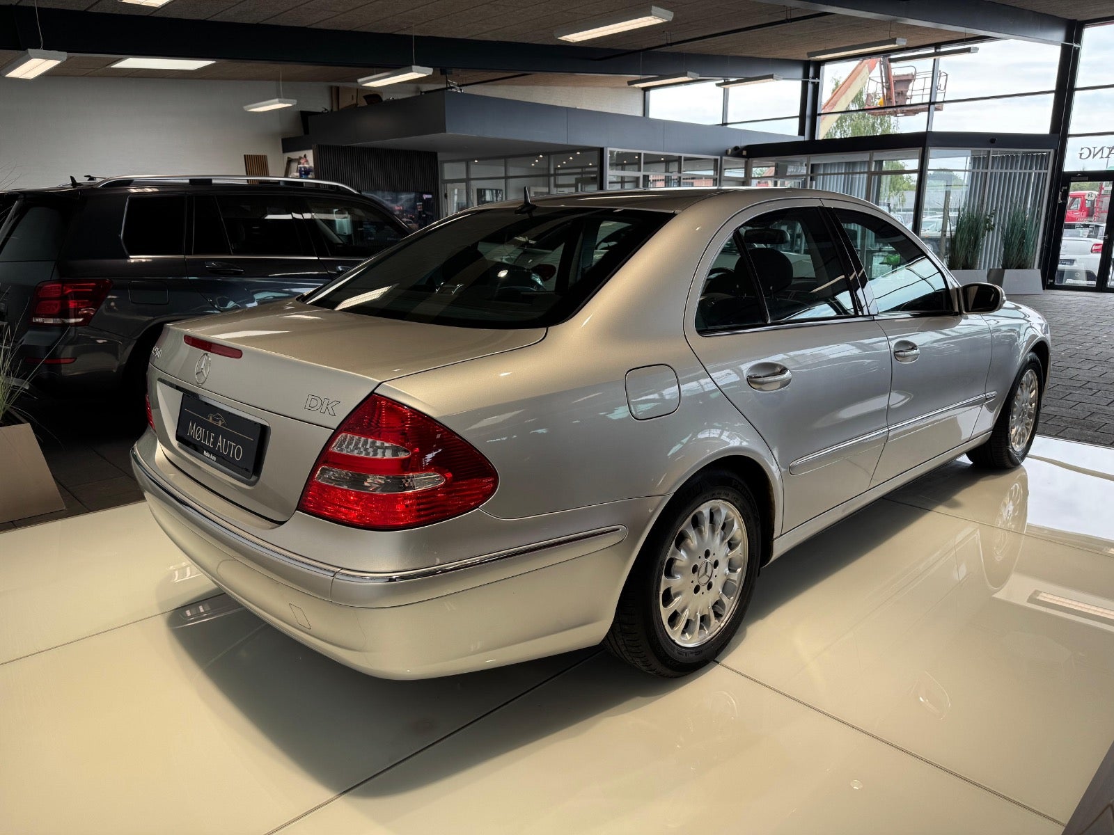 Billede af Mercedes E240 2,6 Elegance aut.
