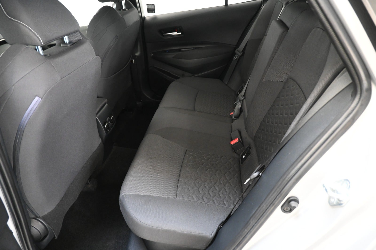 Toyota Corolla Hybrid H3 Smart Touring Sports MDS
