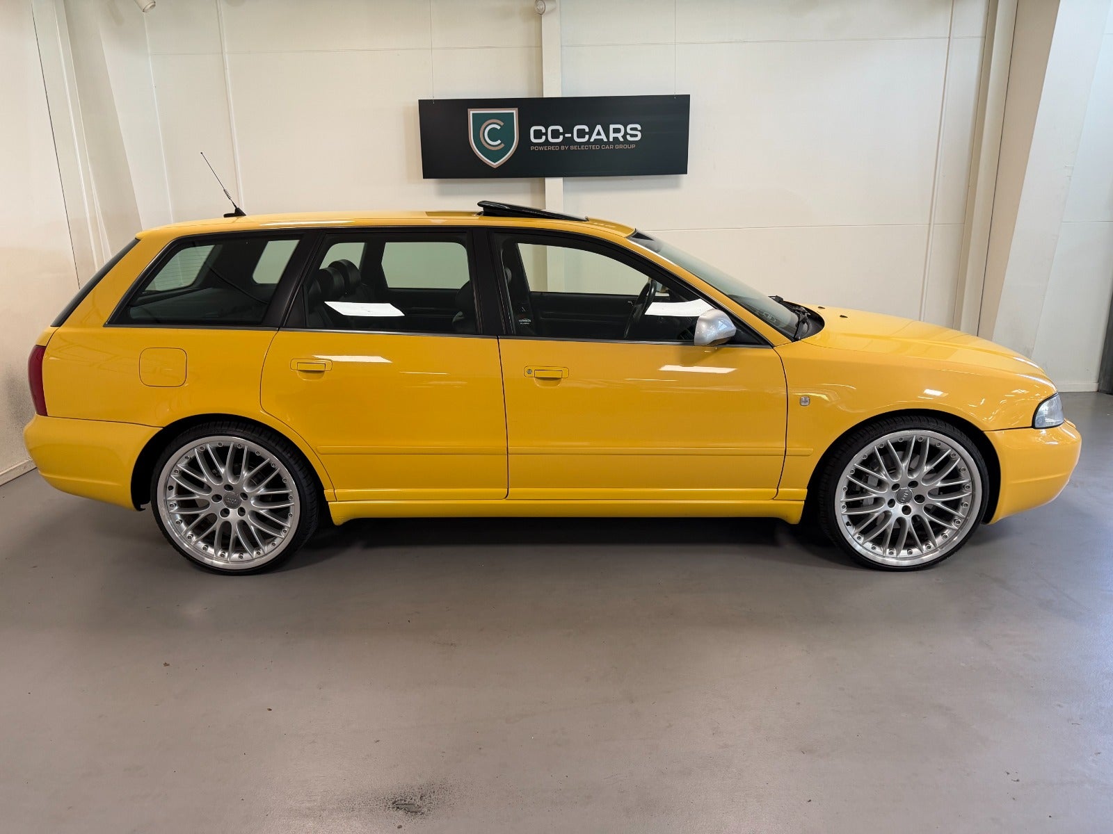 Audi S4 2,7 Avant quattro