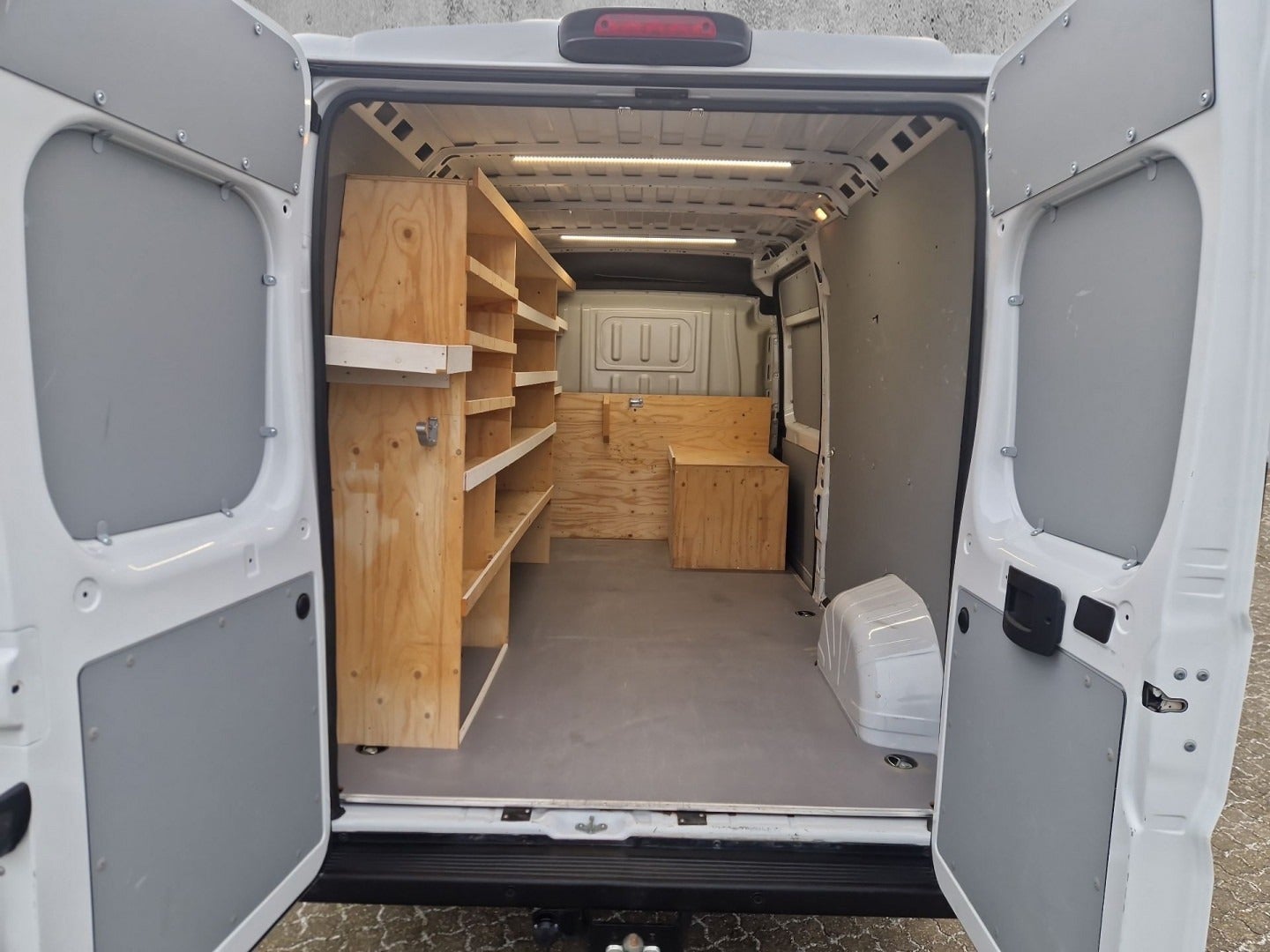 Billede af Citroën Jumper 33 2,2 BlueHDi 140 L3H2 MasterLine