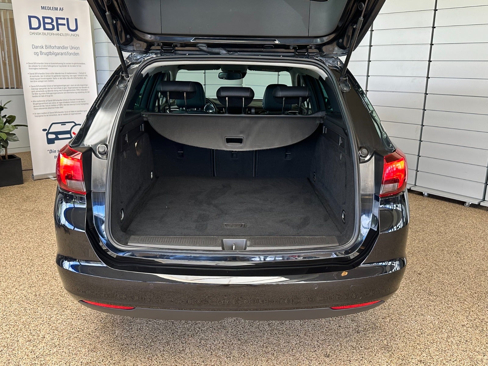 Opel Astra D 122 Elegance Sports Tourer aut.