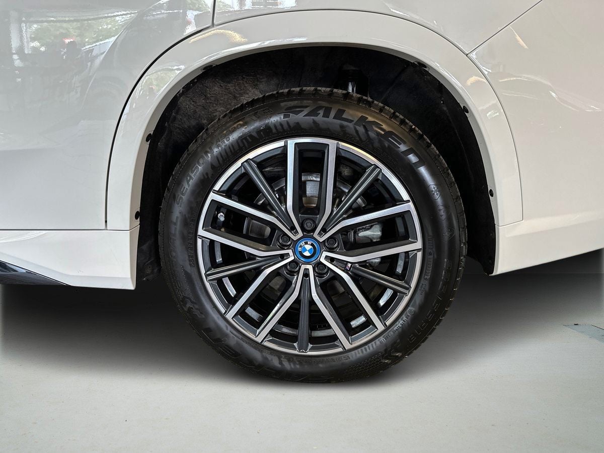 BMW iX1 xDrive30 M-Sport billede 7