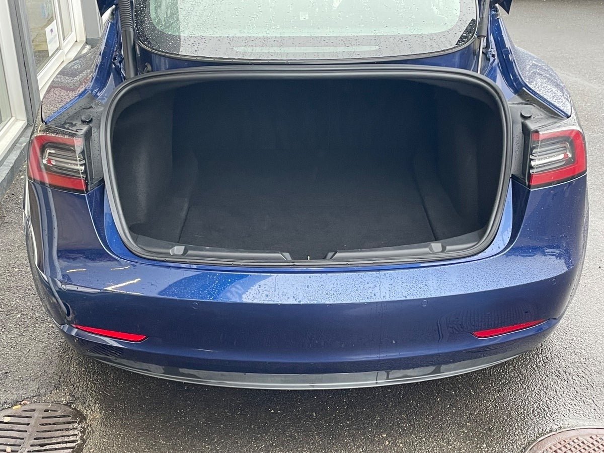 Billede af Tesla Model 3  RWD