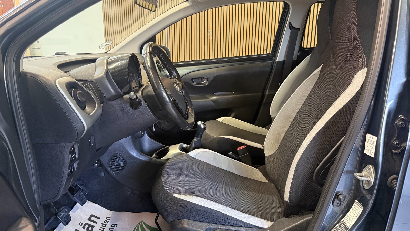 Billede af Toyota Aygo 1,0 VVT-i x