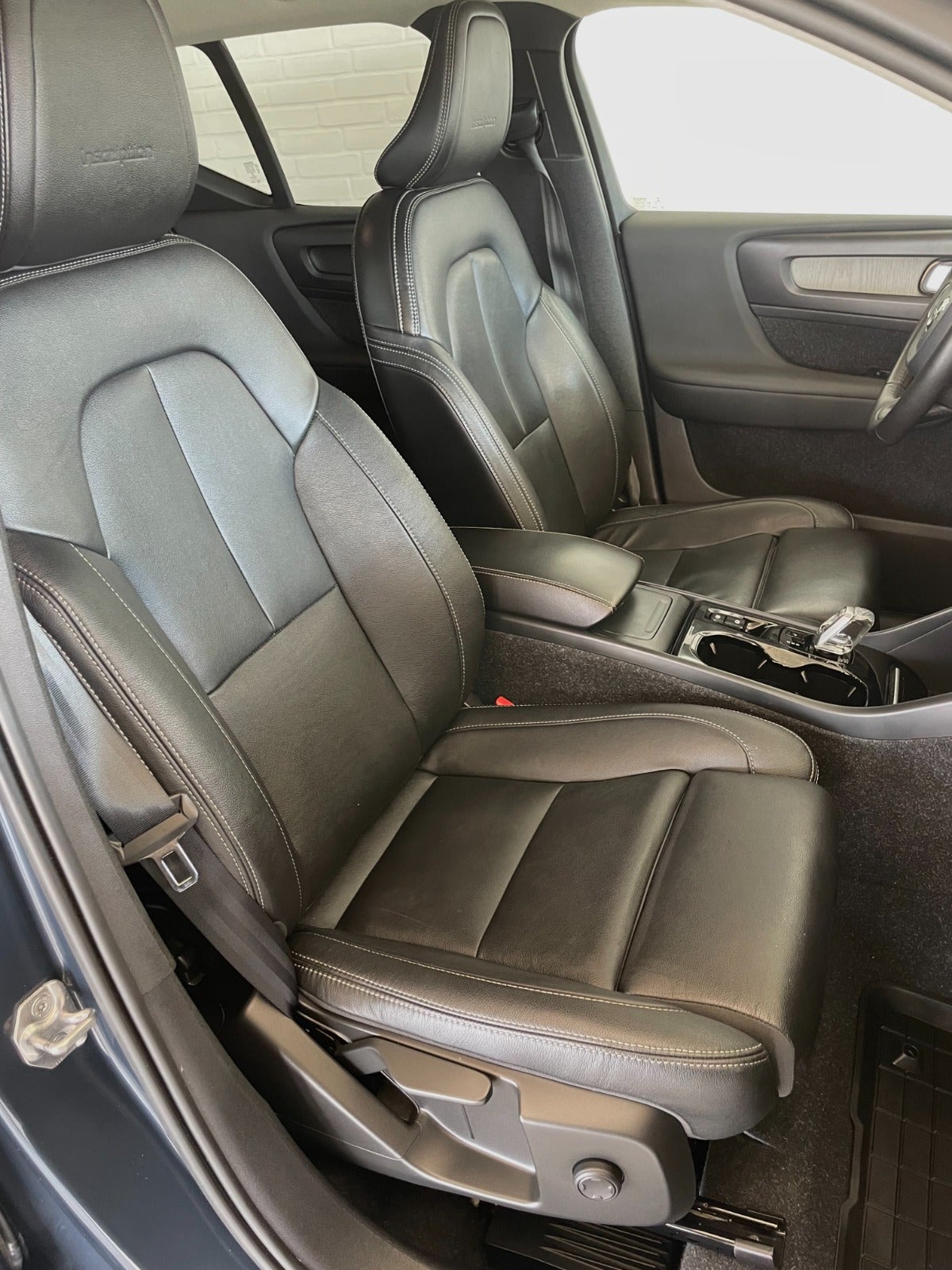 Billede af Volvo XC40 2,0 D4 190 Inscription aut. AWD