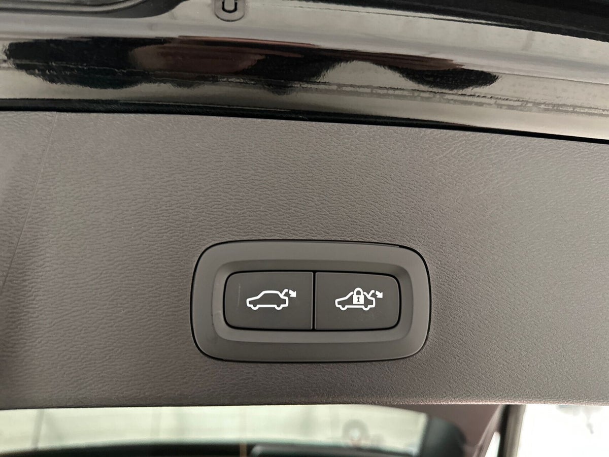 Volvo EX40 Extended Range Black Edition billede 16