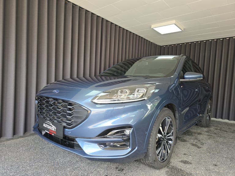 Ford Kuga PHEV ST-Line X CVT