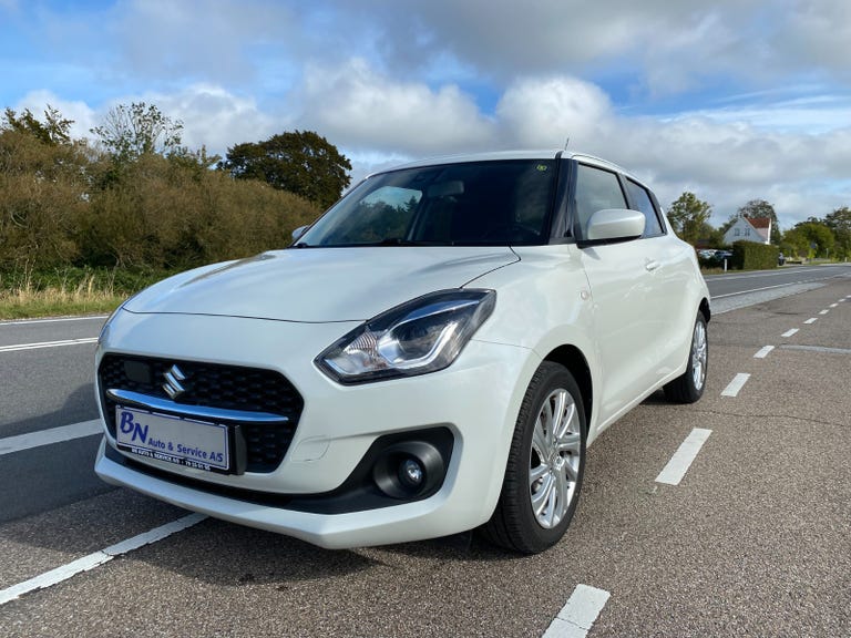 Suzuki Swift mHybrid Action