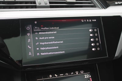 Audi Q8 e-tron S-line Black Style quattro