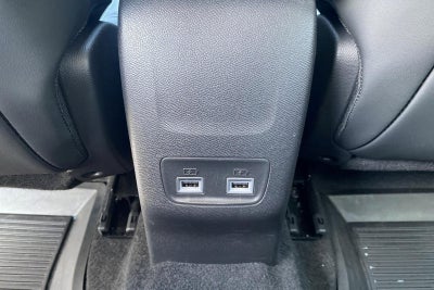 Peugeot e-2008 Active