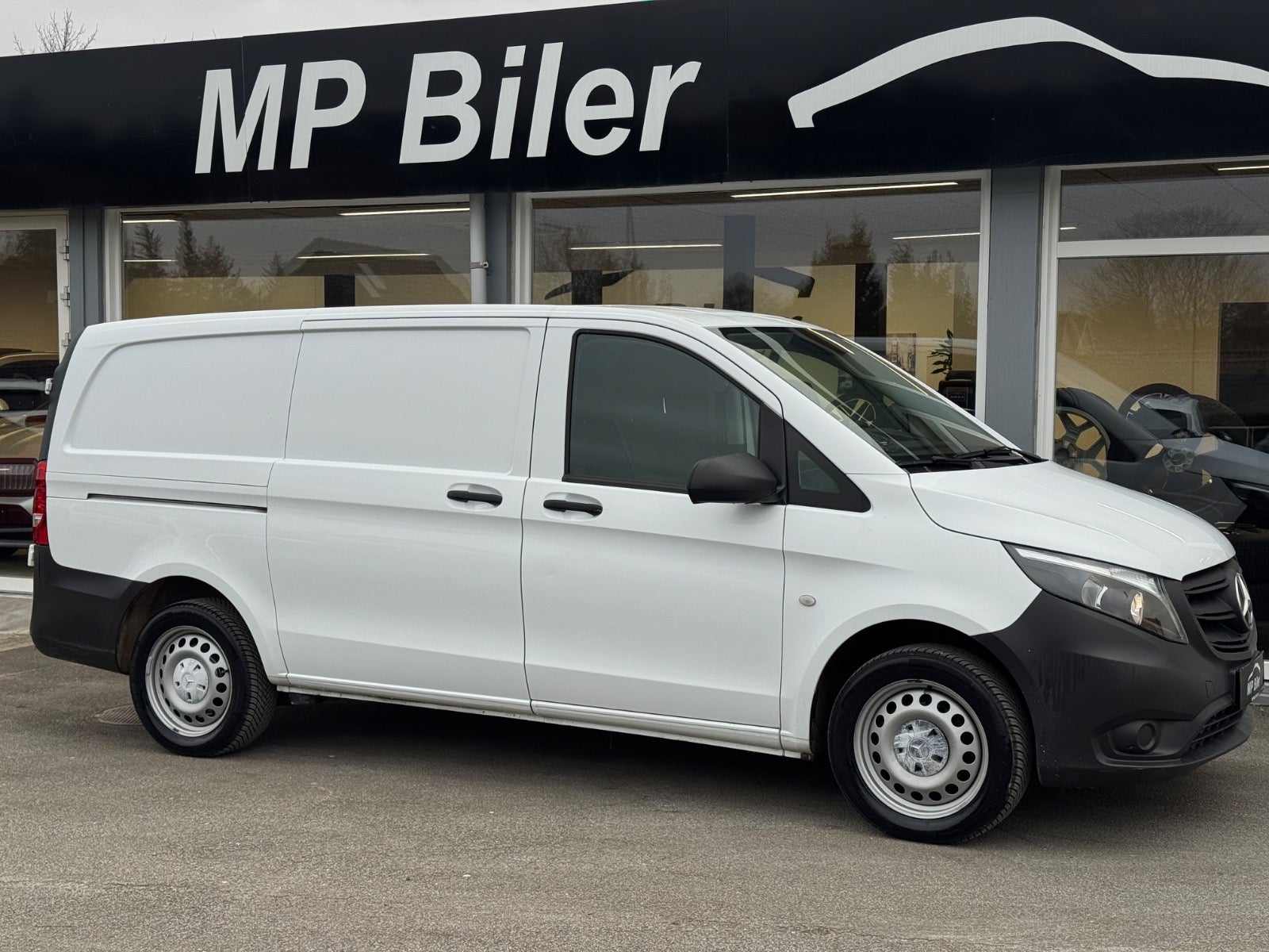 Billede af Mercedes Vito 114 2,0 CDi Kassevogn aut. L RWD