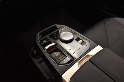 BMW iX xDrive40