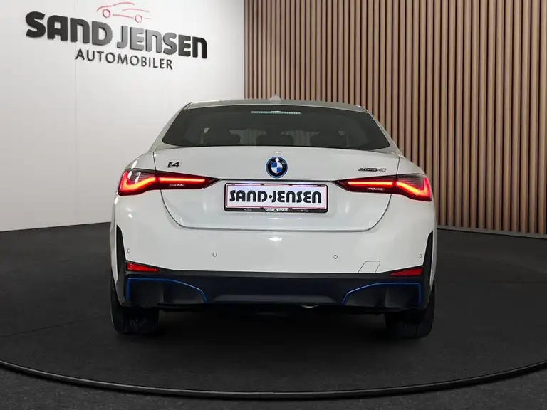 BMW i4 eDrive40 Charged Plus