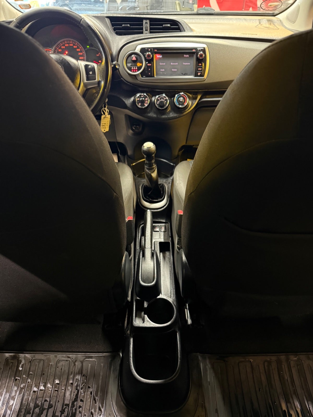 Billede af Toyota Yaris 1,0 VVT-i T2