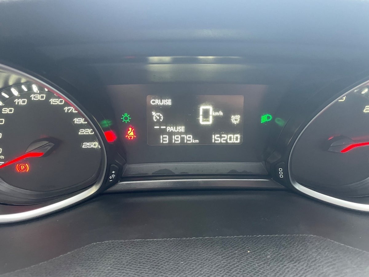 Billede af Peugeot 308 1,6 BlueHDi 120 Style SW