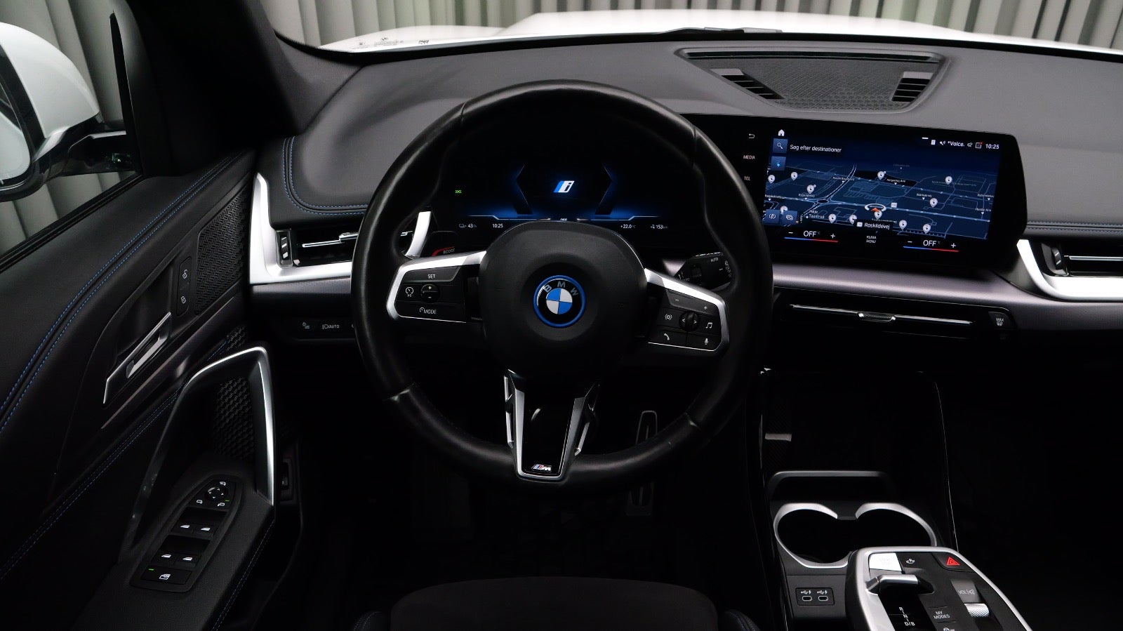 BMW iX1 xDrive30 M-Sport