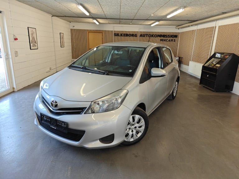 Toyota Yaris VVT-i T2 Touch