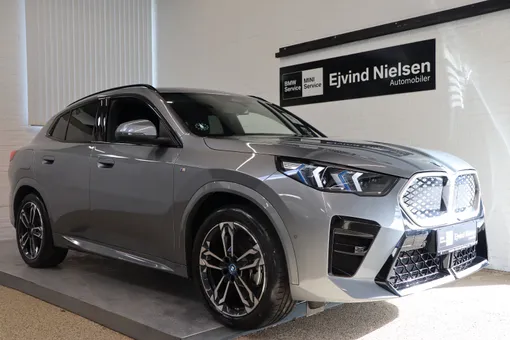 BMW iX2 eDrive20 M-Sport