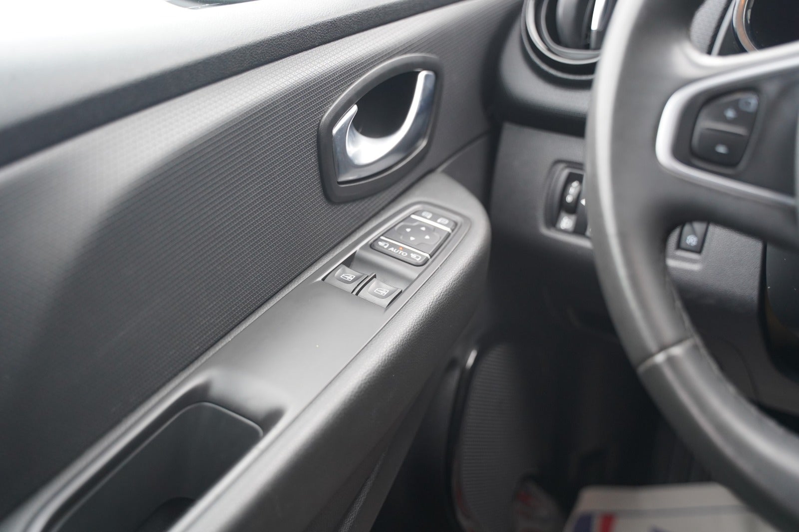 Billede af Renault Clio IV 0,9 TCe 90 GO! Sport Tourer