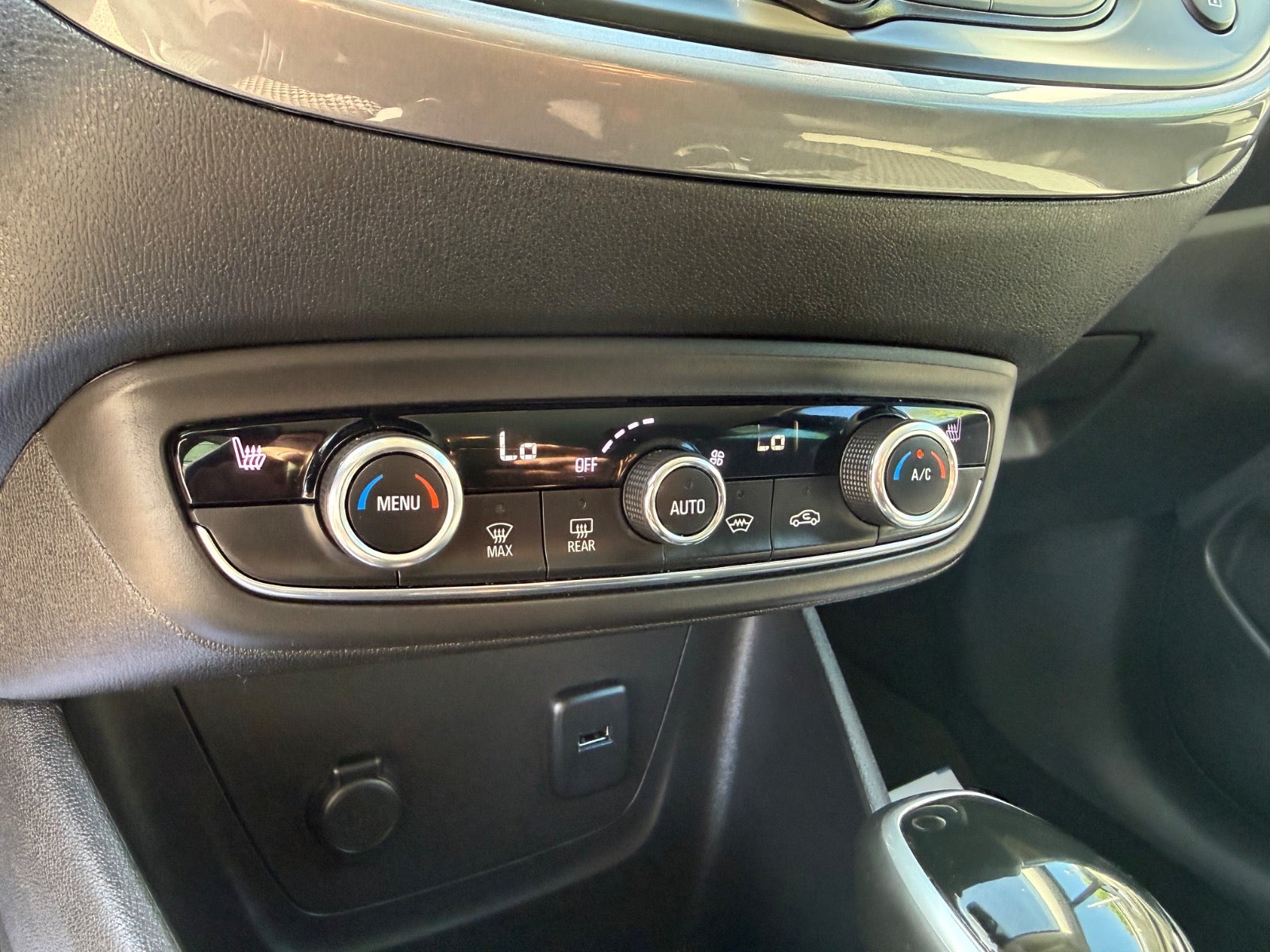 Billede af Opel Crossland X 1,2 T 110 Exclusive aut.