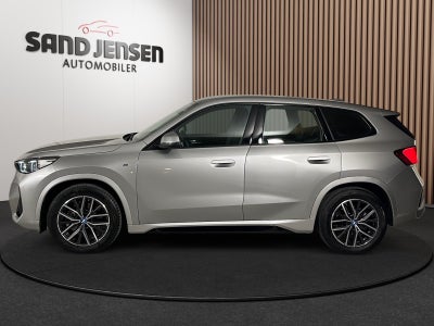 BMW iX1 xDrive30 M-Sport