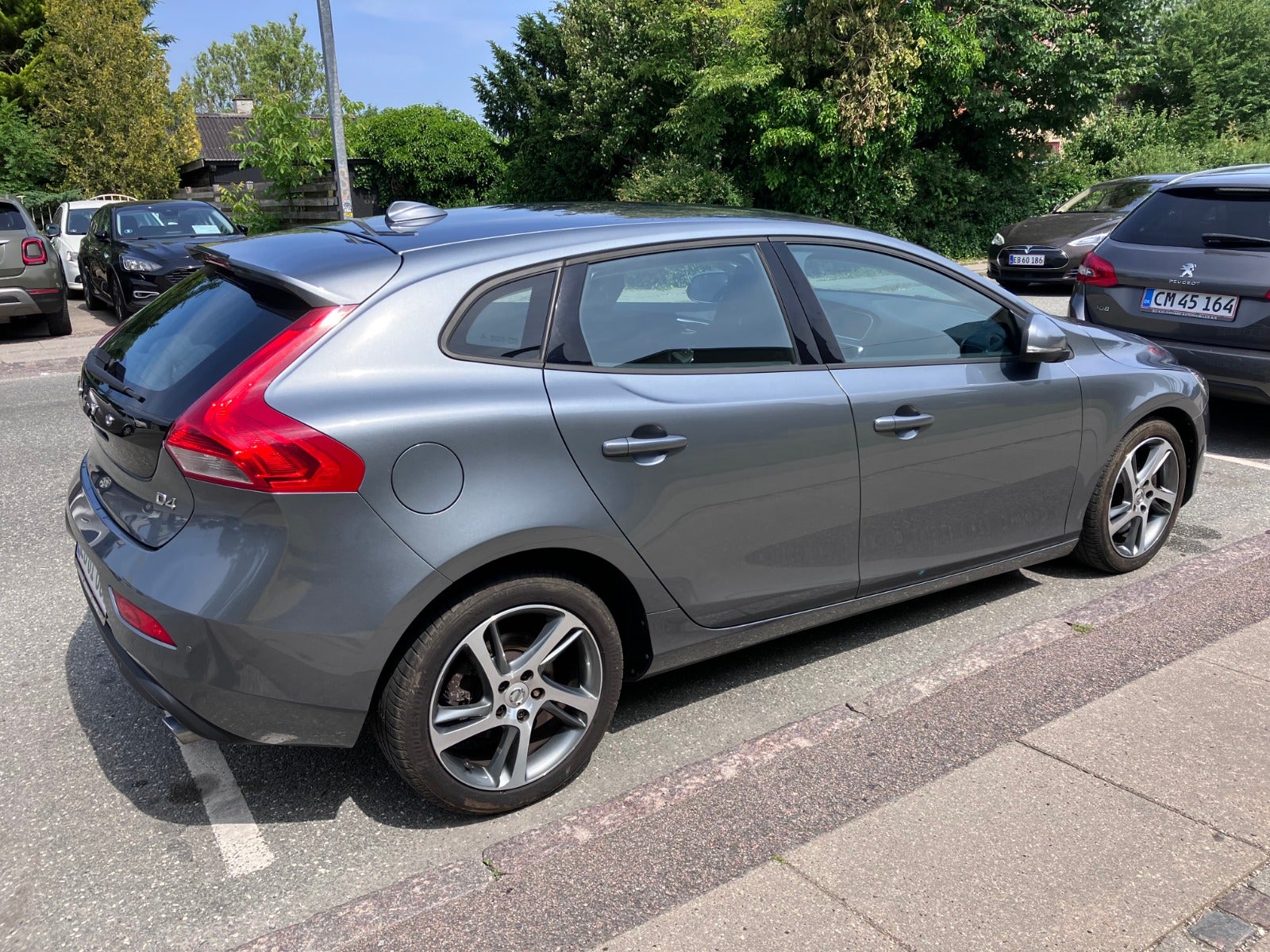 Volvo V40 2017