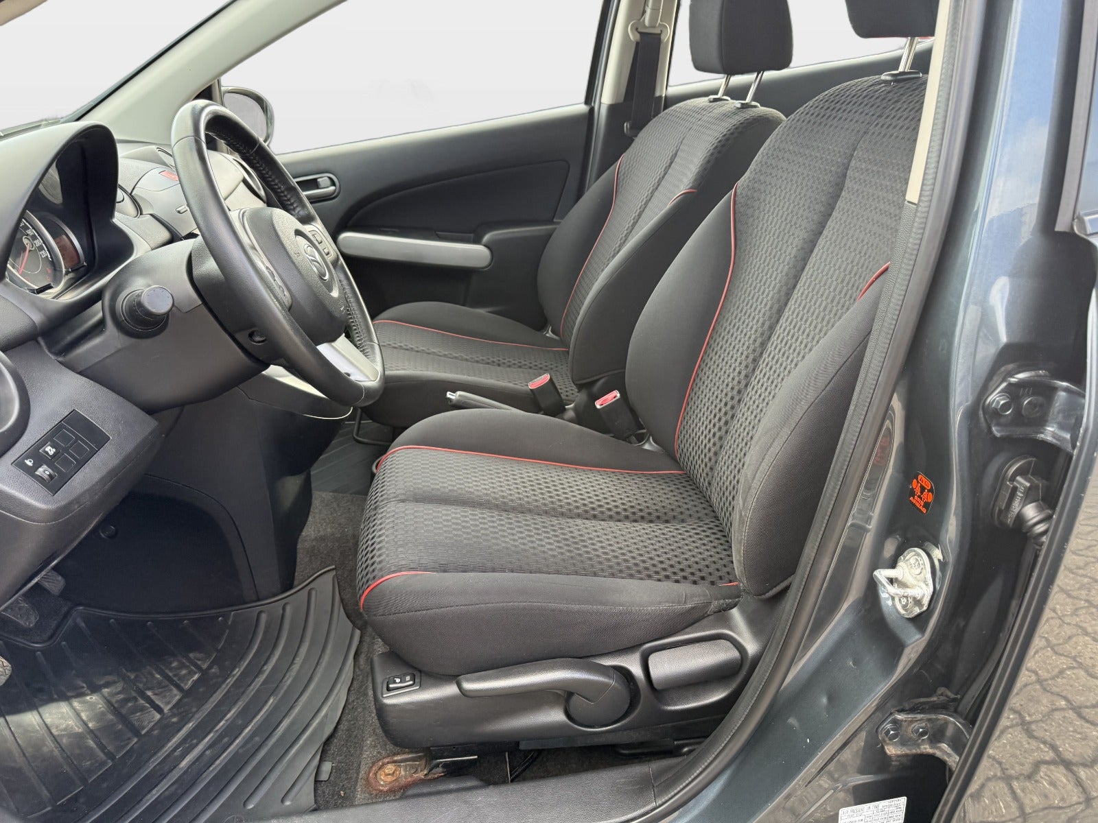 Billede af Mazda 2 1,6 DE 95 Advance
