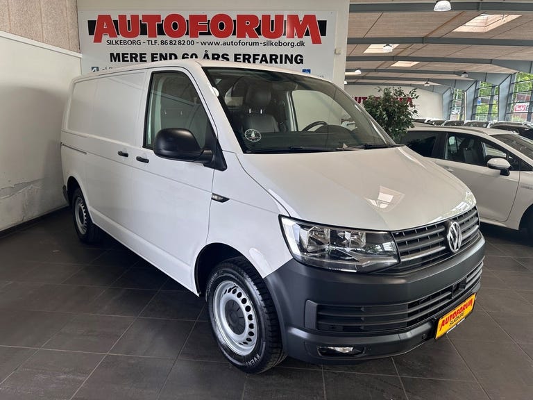 VW Transporter TDi 150 Kassevogn DSG kort