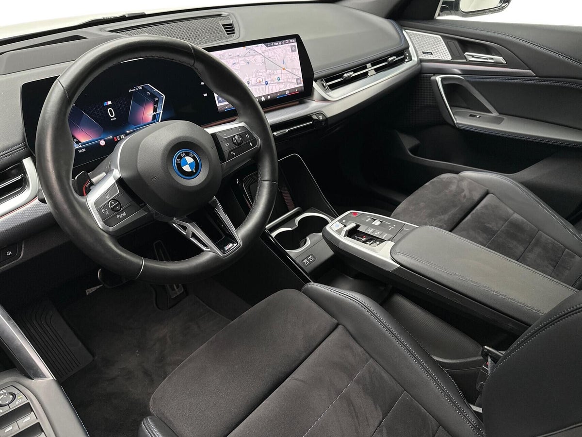 BMW iX1 eDrive20 M-Sport billede 3