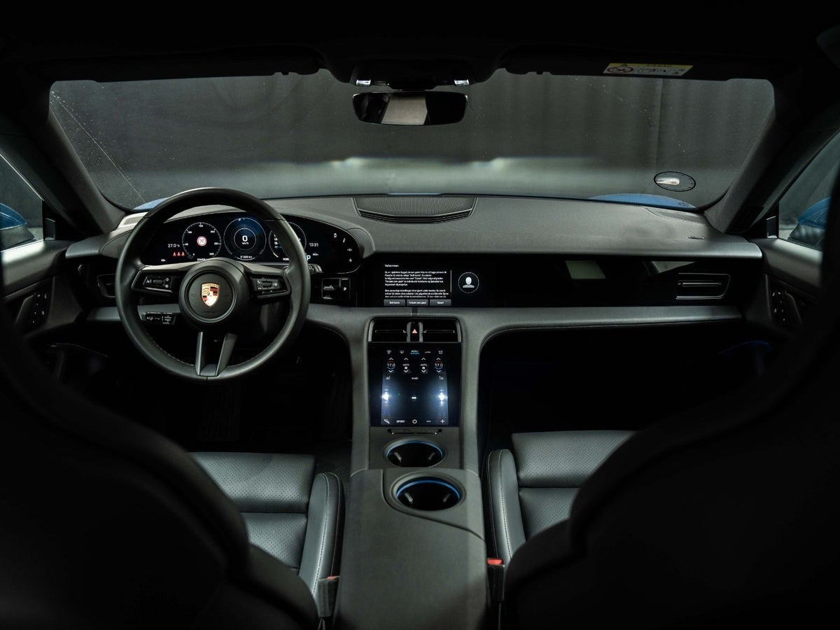 Gallery image 13 of 18