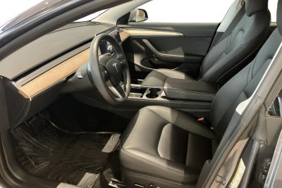 Tesla Model 3 Long Range AWD - 4