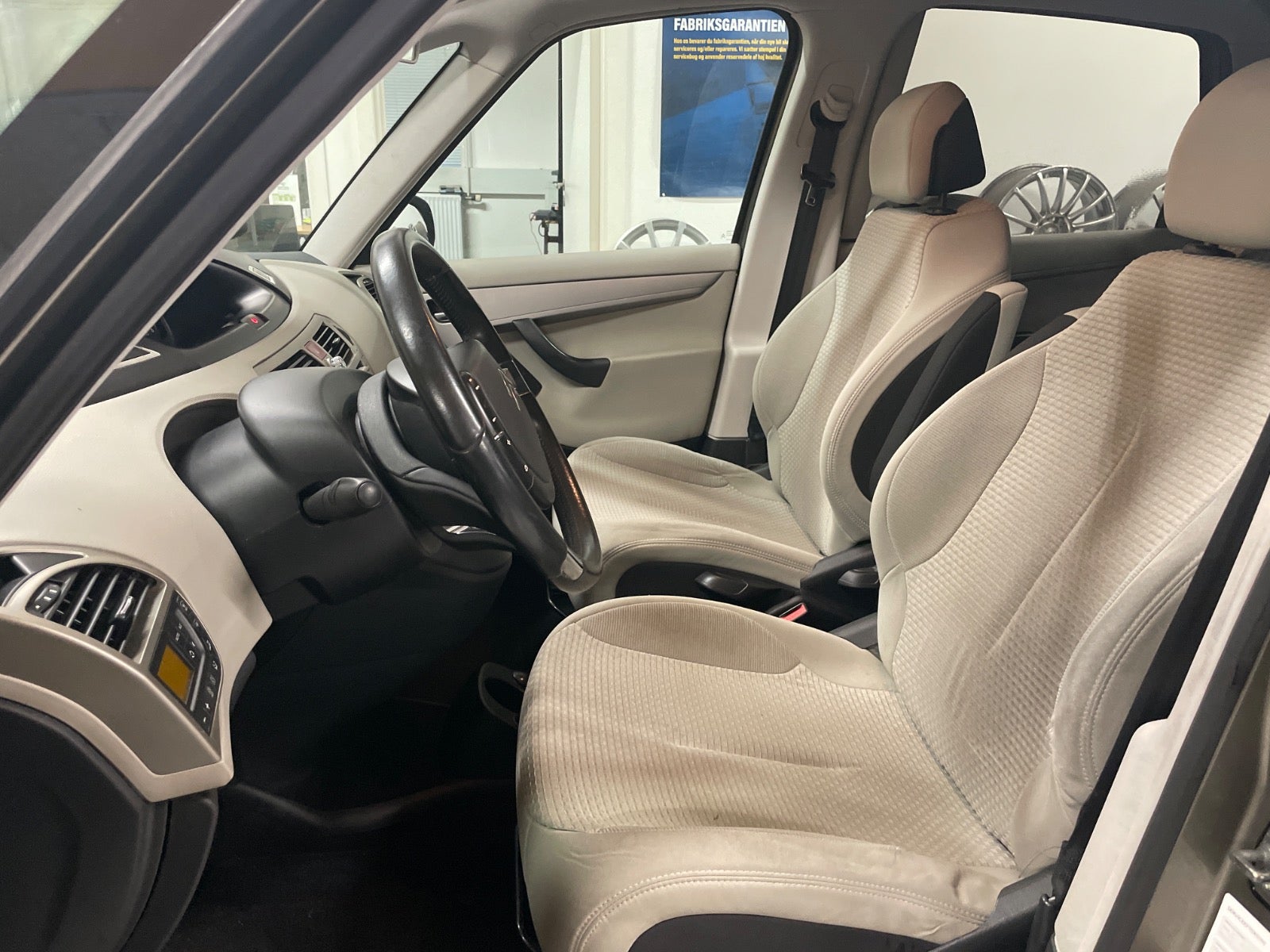 Citroën C4 Picasso 16V