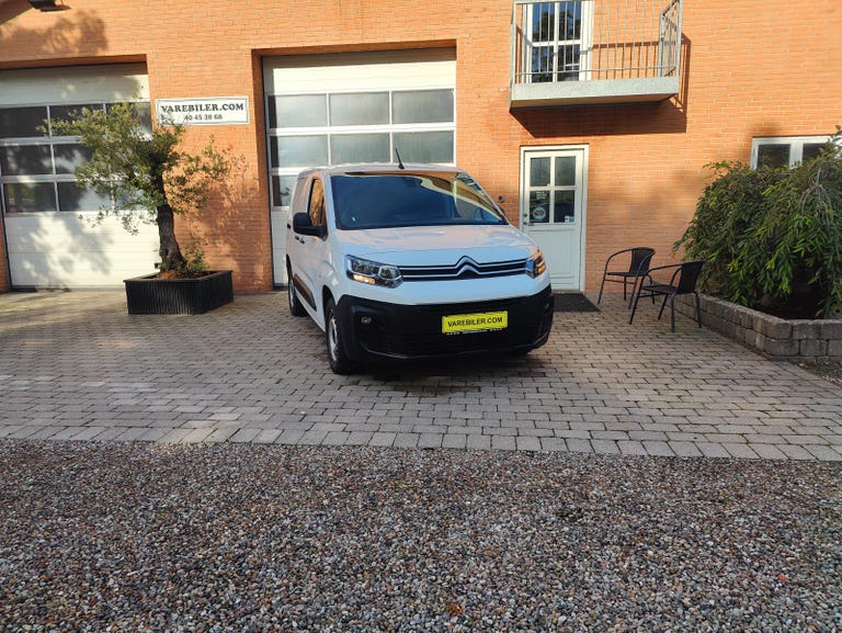 Citroën Berlingo BlueHDi 100 L1 ProffLine Van