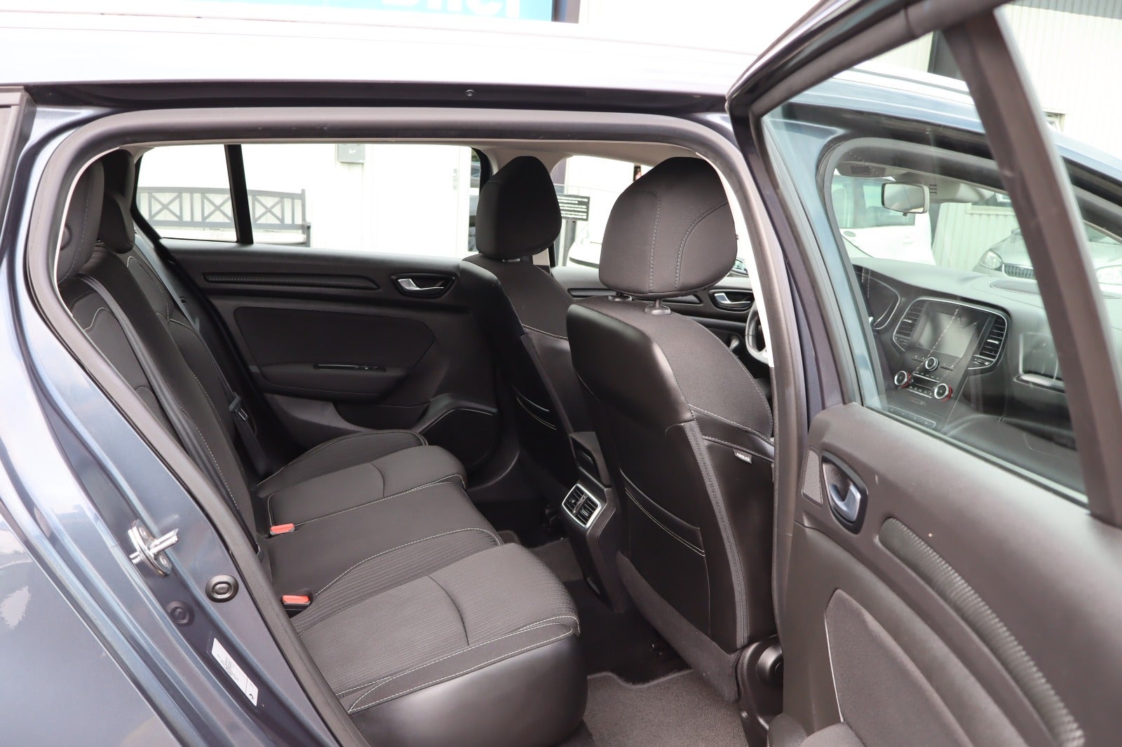 Billede af Renault Megane IV 1,5 dCi 115 Zen Sport Tourer