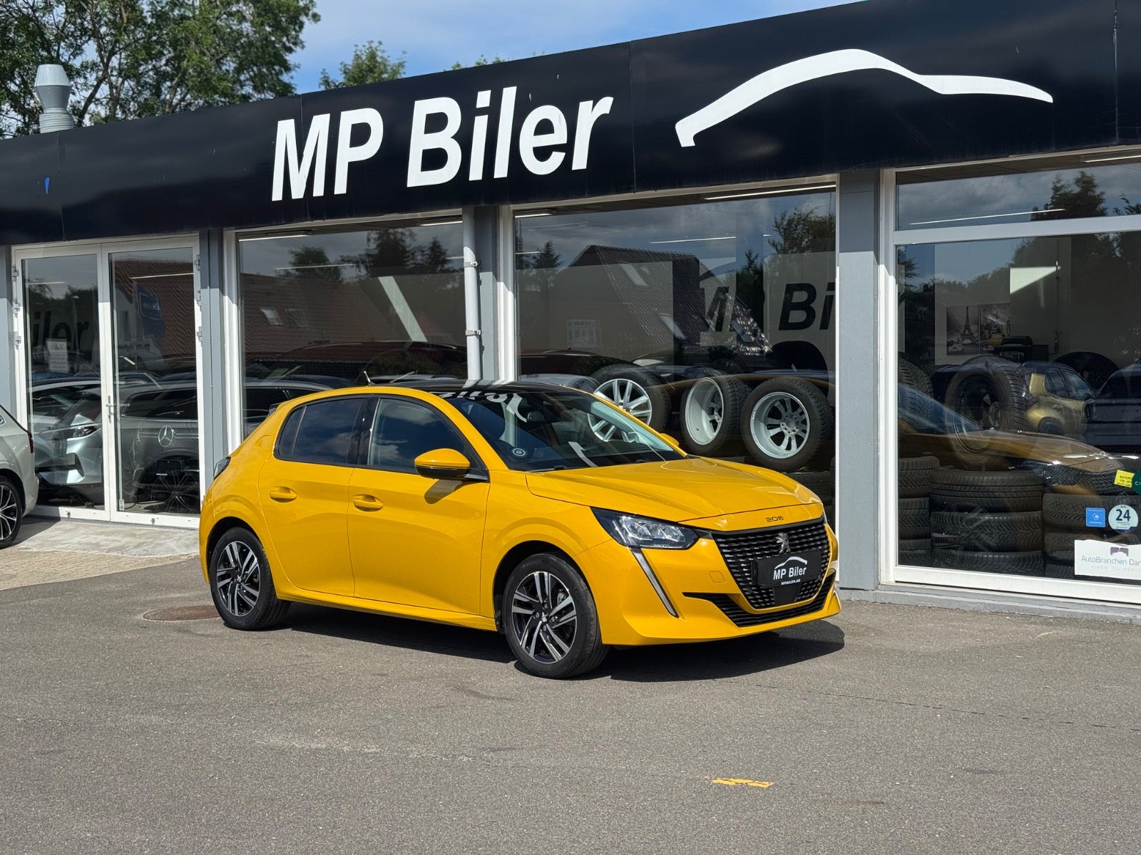 Billede af Peugeot 208 1,5 BlueHDi 100 Allure Sky